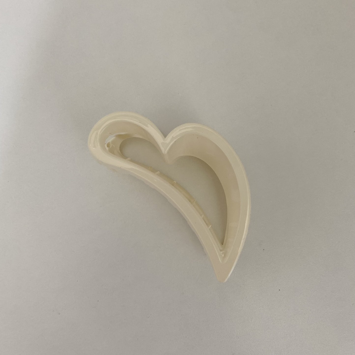 Plastic Love Frosted Texture Acrylic Hair Jaw Clip